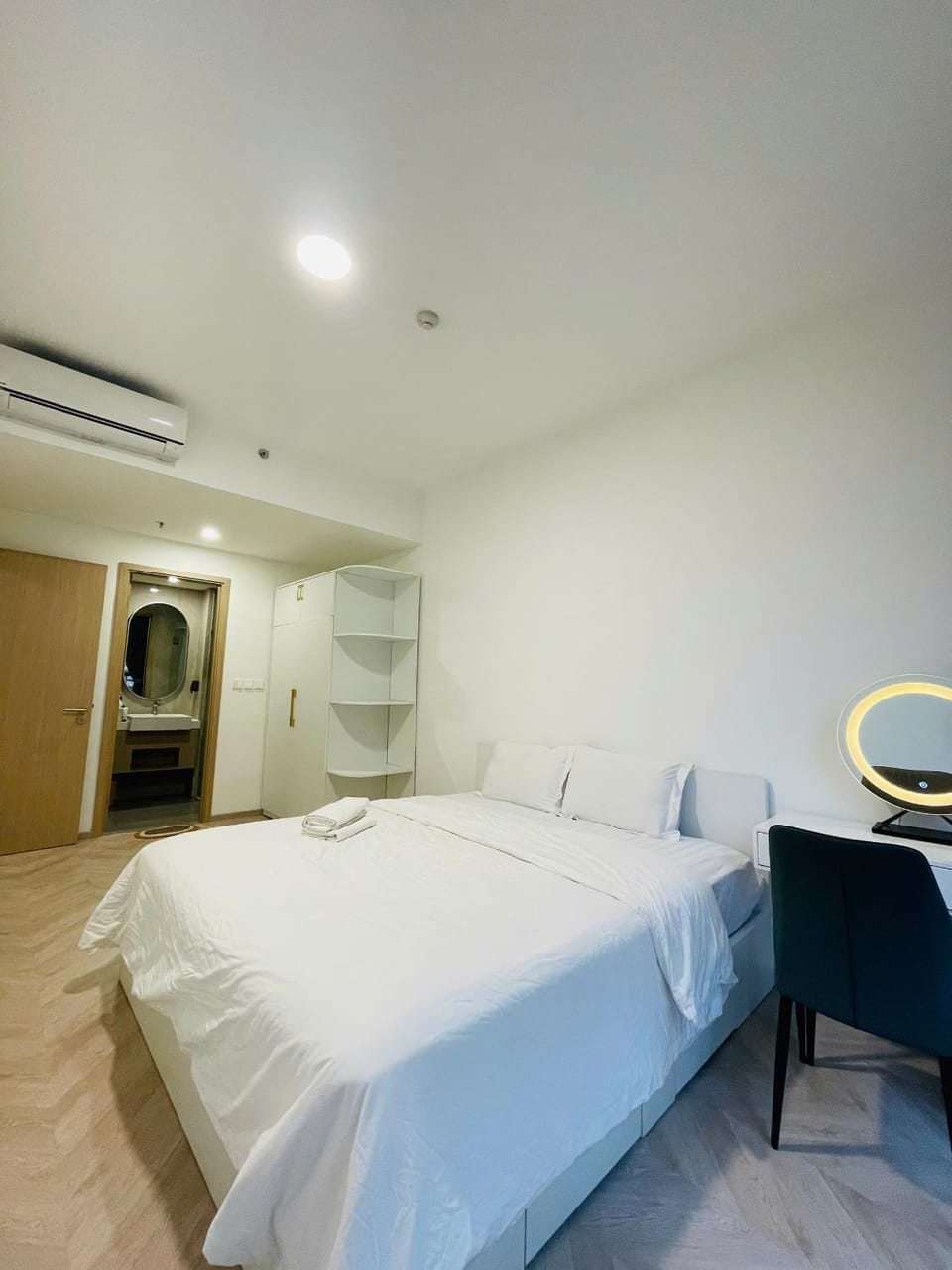 2 bedrooms Masteri Center Point A Apartment in Ho Chi Minh City