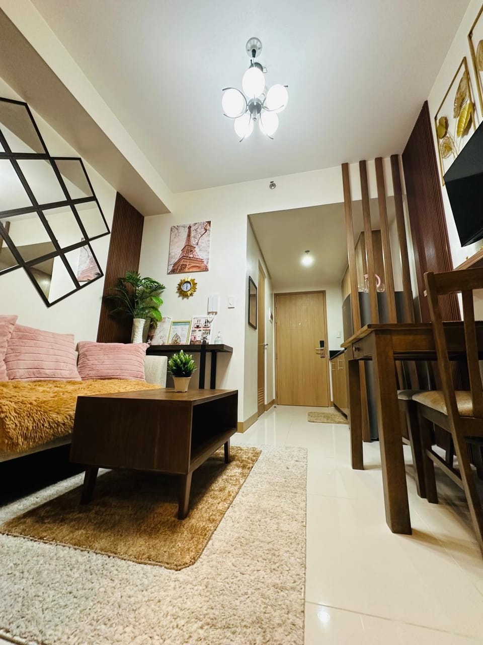 M&B Staycation Apartment in Pasay