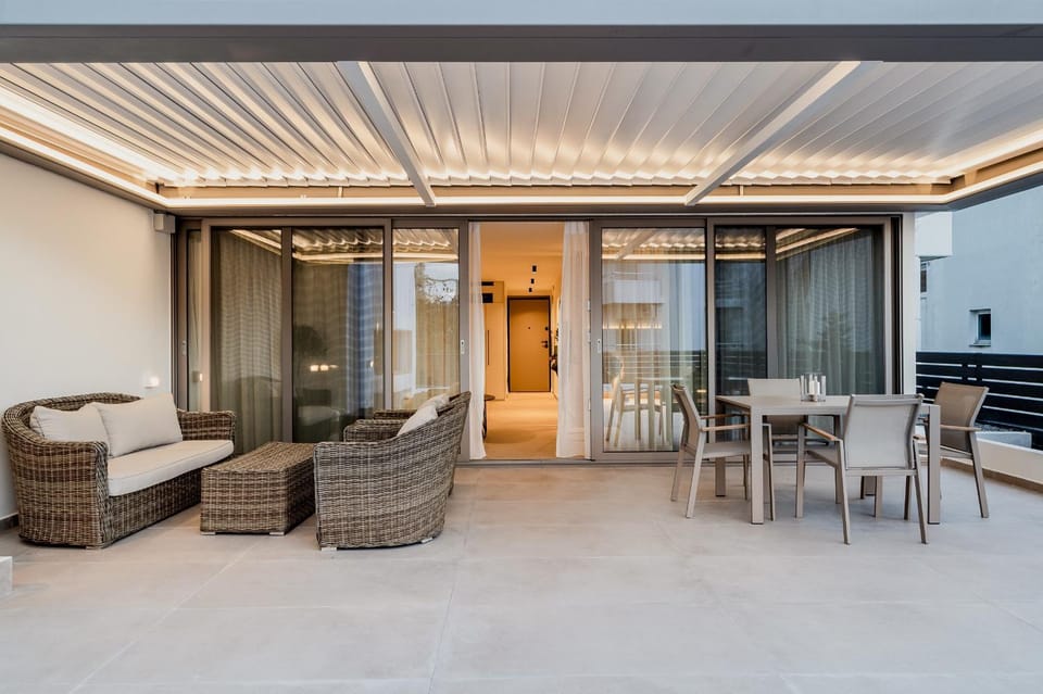 Balcony/Terrace, Lounge or bar, Seating area, Dining area