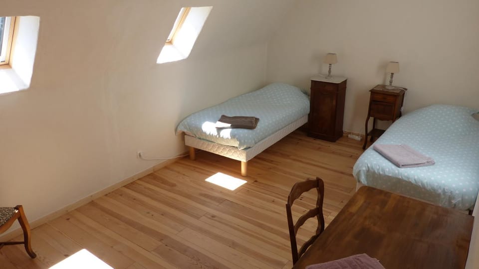 Domaine du Roc Gîtes 34 personnes House in Occitanie