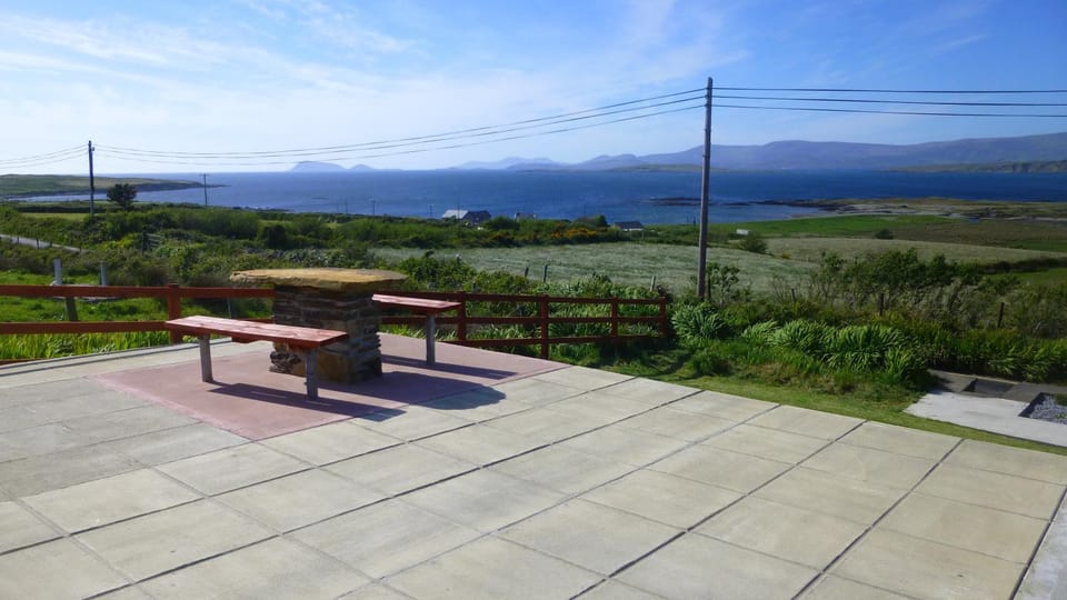 Patio, Neighbourhood, Natural landscape, Garden, Balcony/Terrace, Beach, Sea view