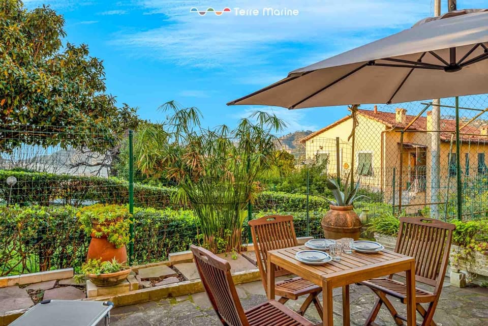 Twilight, Terre Marine Apartment in Lerici