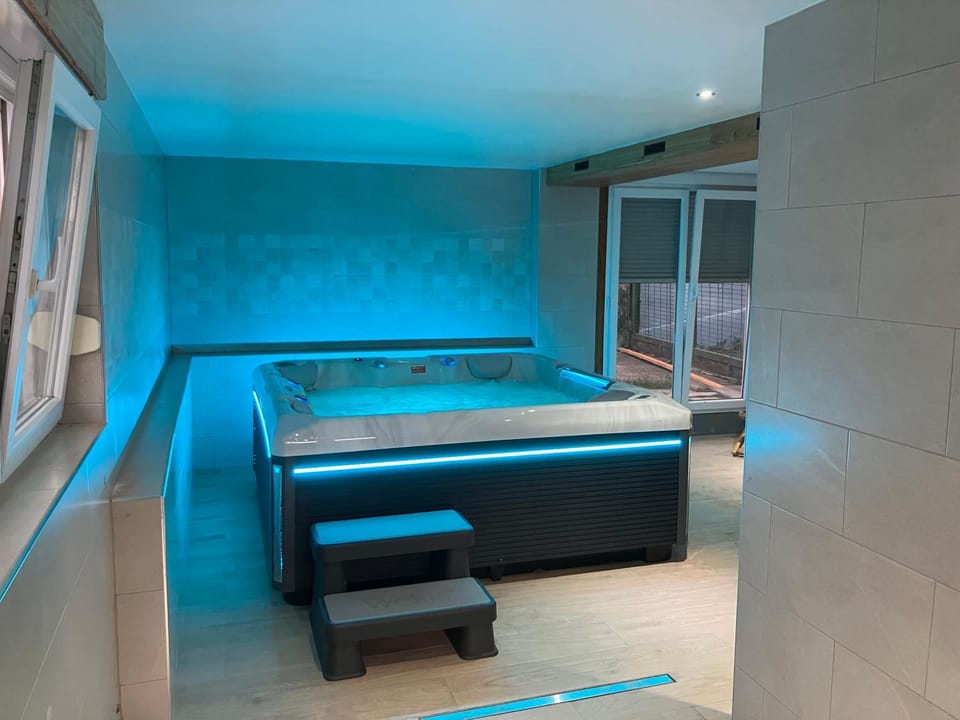 Hot Tub