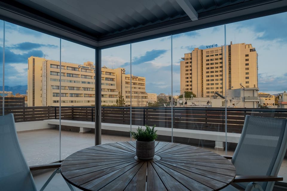 Patio, Day, View (from property/room), Balcony/Terrace