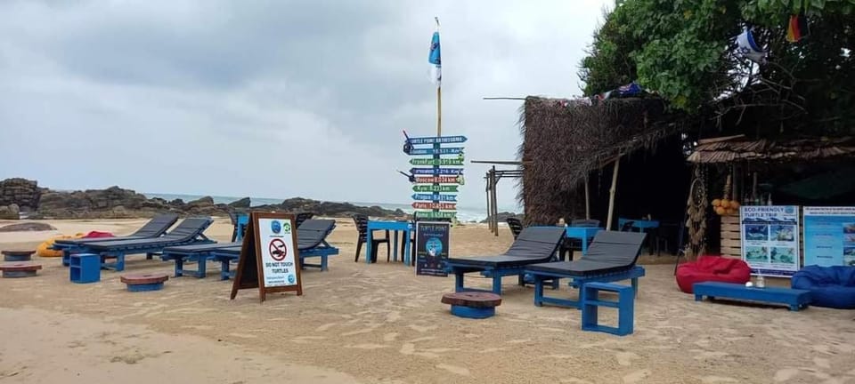 Turtle Point Homestay - BB, Fast Wi-Fi, AC Vacation rental in Southern Province