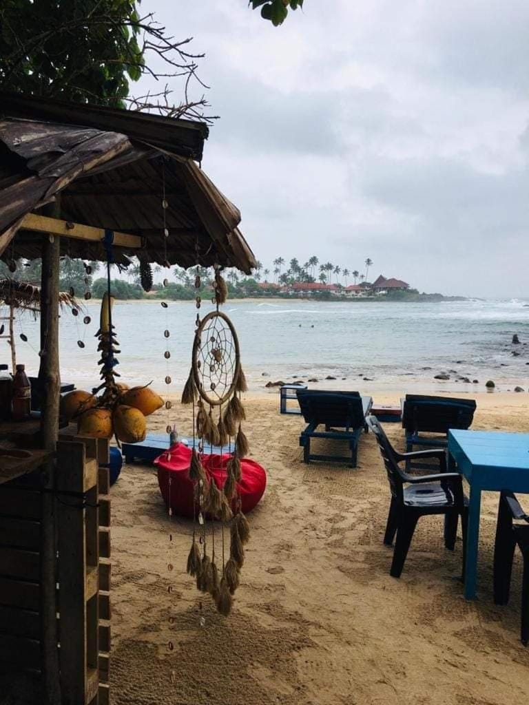Turtle Point Homestay - BB, Fast Wi-Fi, AC Vacation rental in Southern Province
