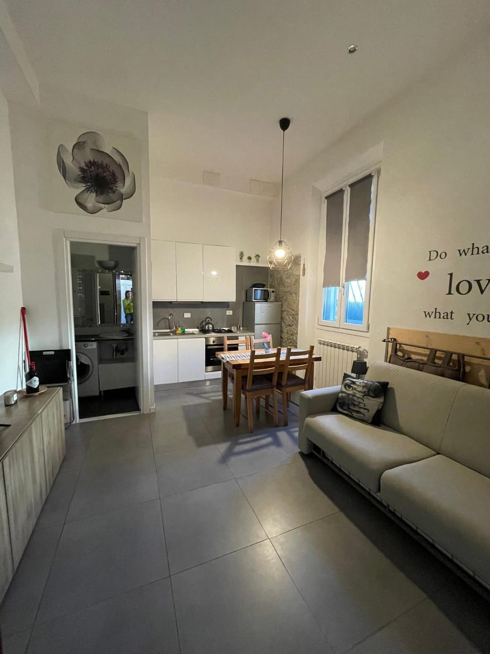 Living room, Dining area