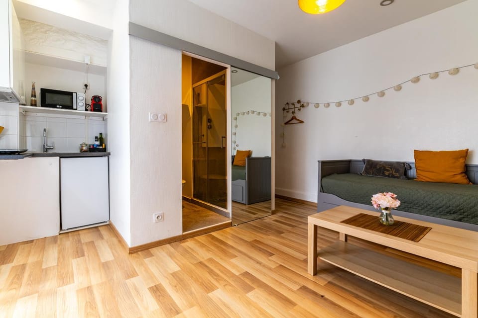 Le STUDIO 2 Apartment in Dijon