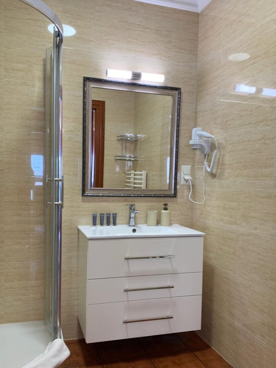Shower, Bathroom