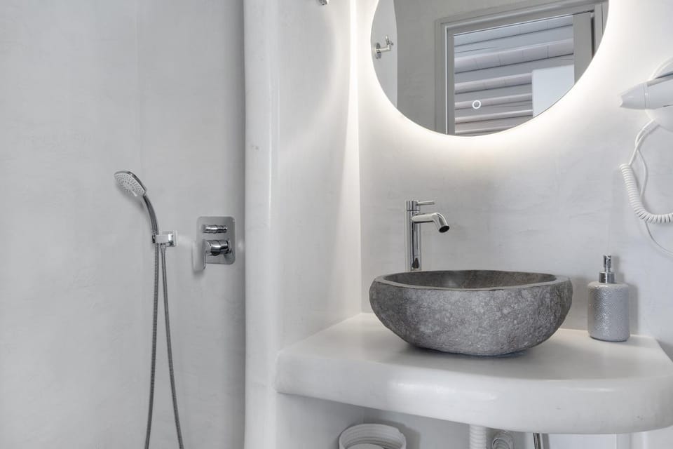 Bathroom, Living room