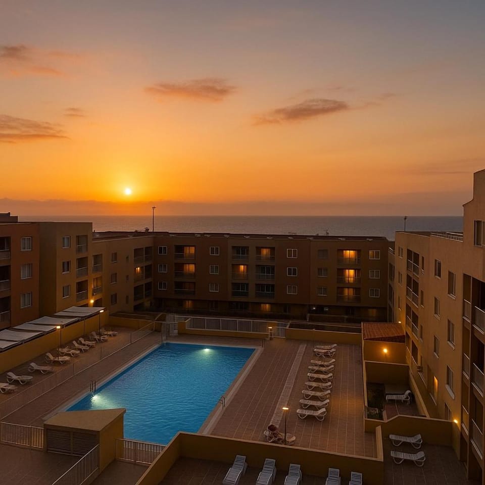 Erma Sun & Pool - Apartamento en Candelaria Apartment in Canary Islands