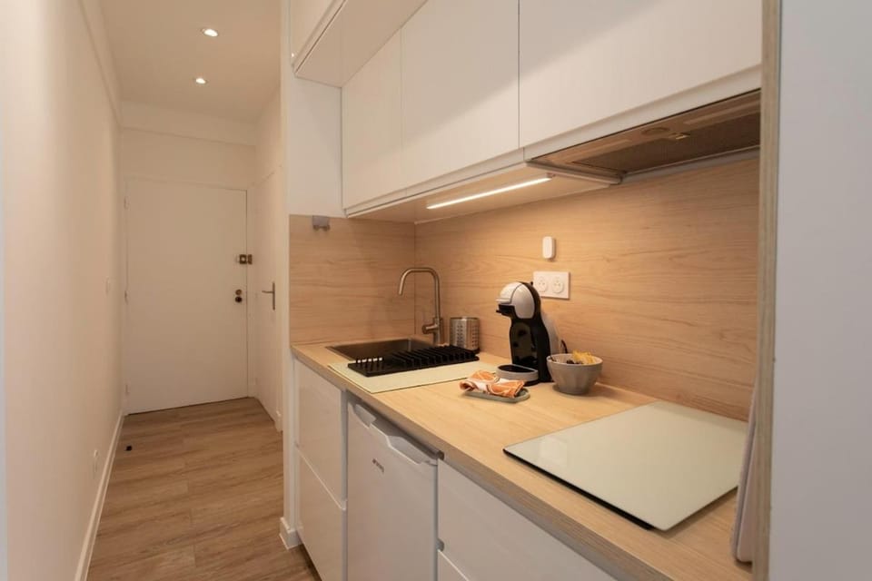 #26 Staywizus - Idealy located flat AC 2mins walk to Sea balcony Apartment in Nice