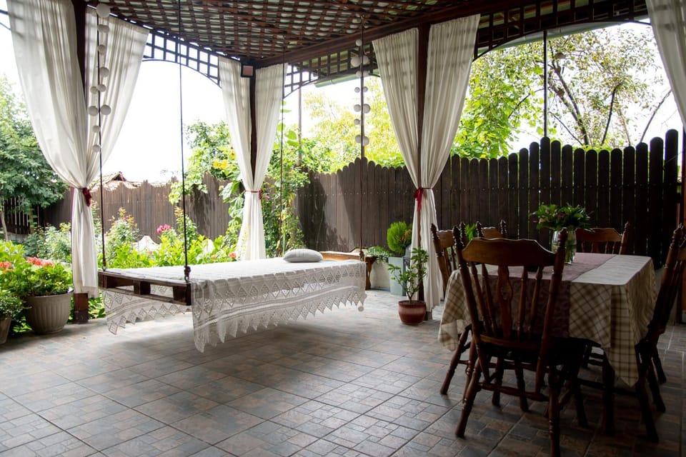 Panorama Guesthouse Bed and Breakfast in Romania