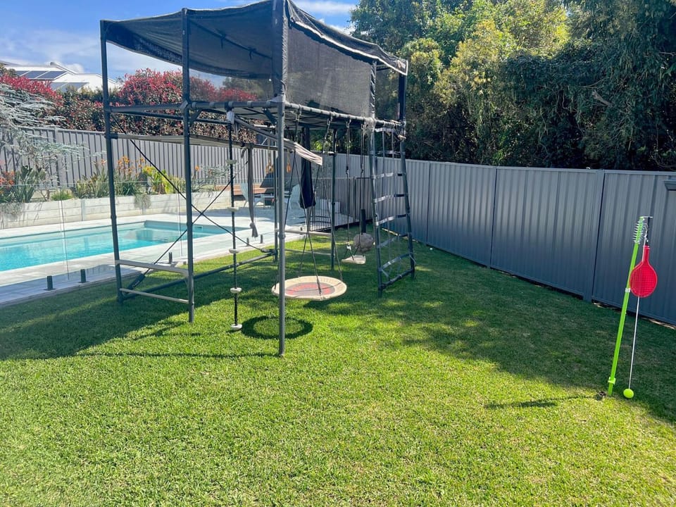 The Mermaid's Retreat - Pool in Kiama! House in Kiama