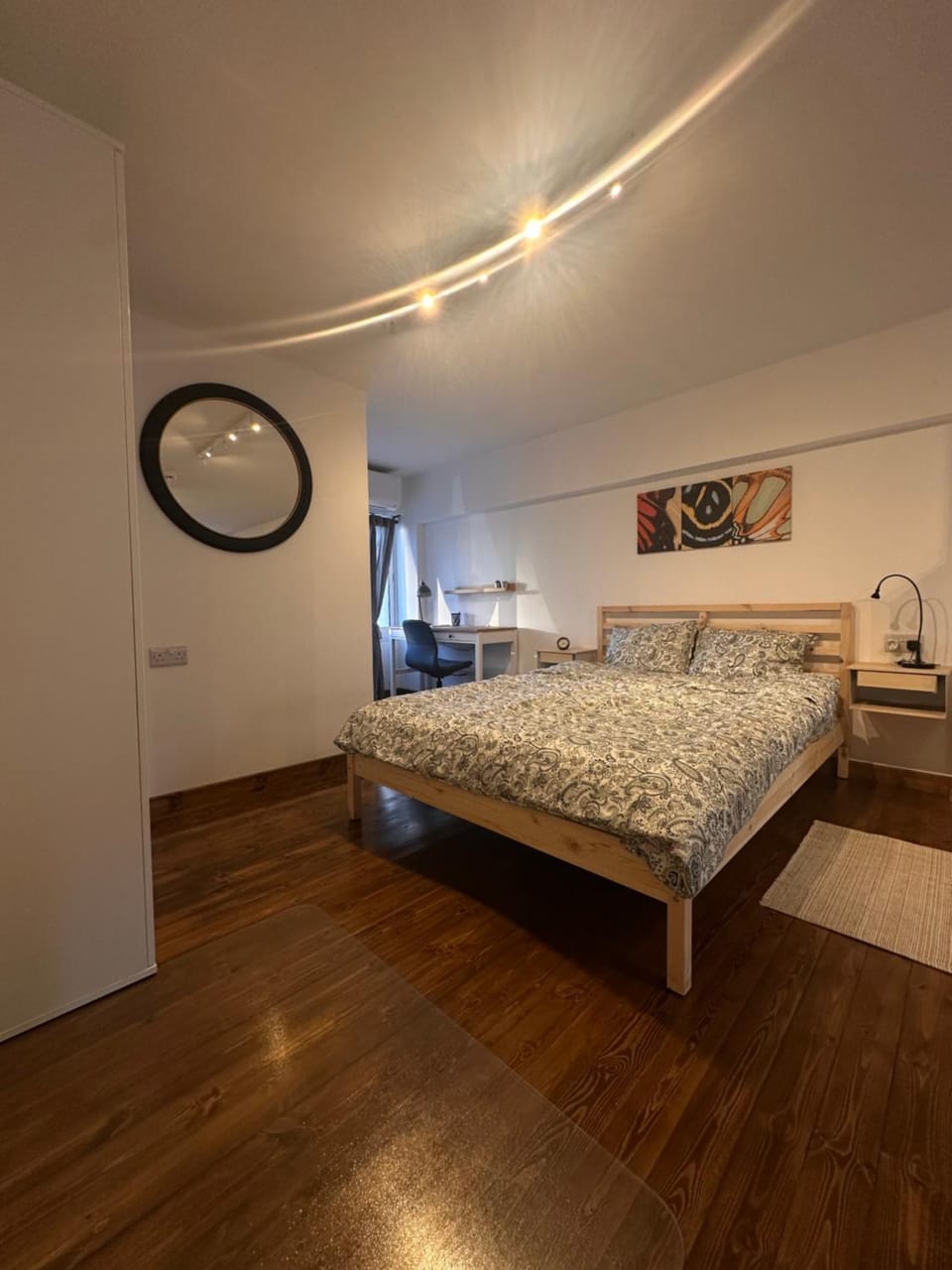 Bed, Photo of the whole room, Bedroom