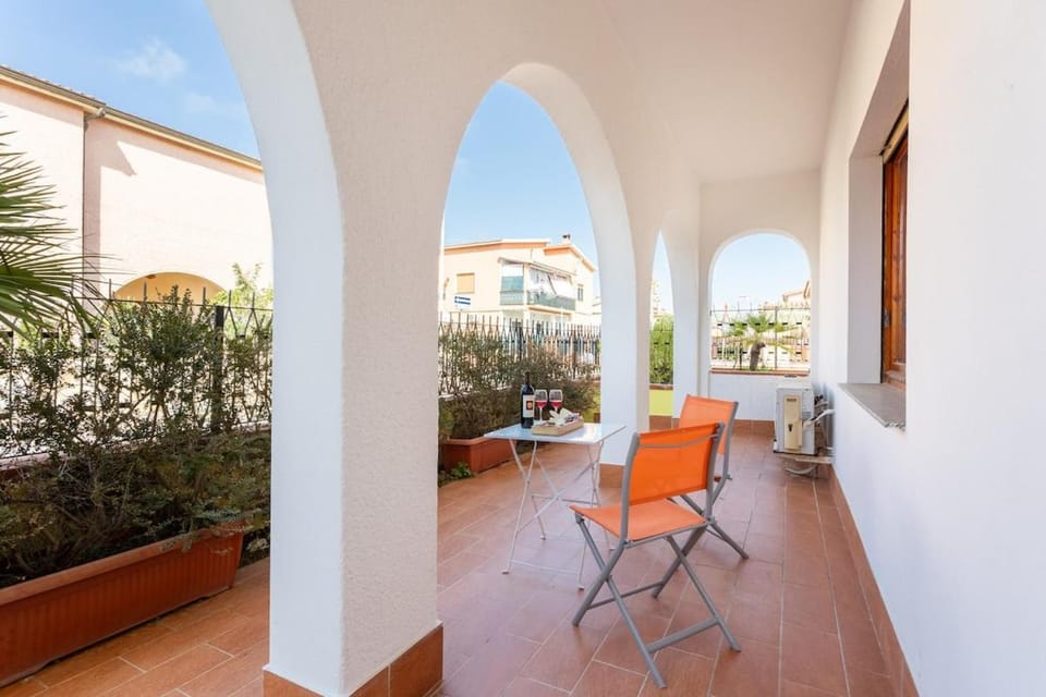 Property building, Balcony/Terrace