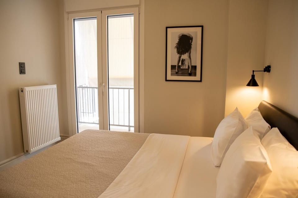 Mosaikon Guesthouses #Veikou Str Apartment in Athens