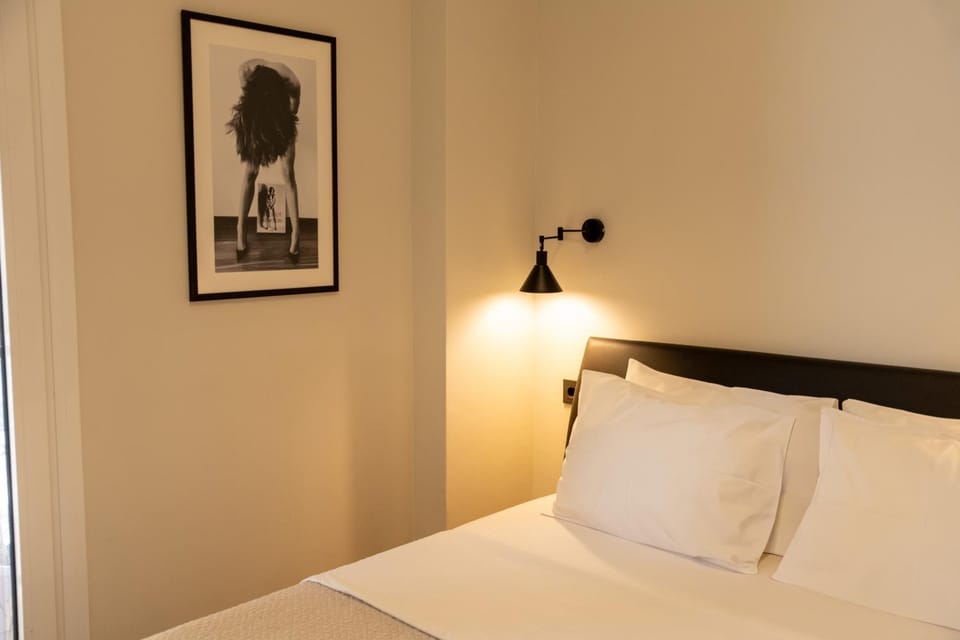Mosaikon Guesthouses #Veikou Str Apartment in Athens