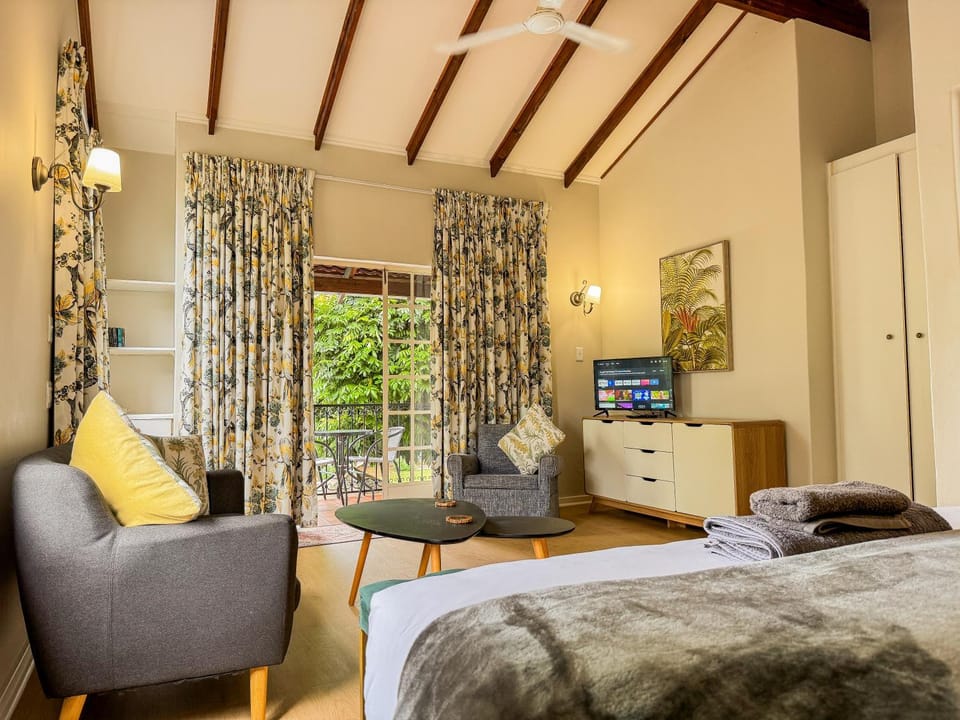Amoris Guesthouse Randburg II - Darrenwood Bed and Breakfast in Sandton
