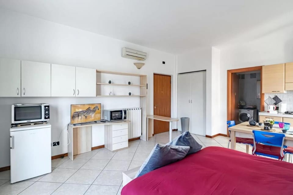 Nice Studio By San Giacomo Park Apartment in Verona