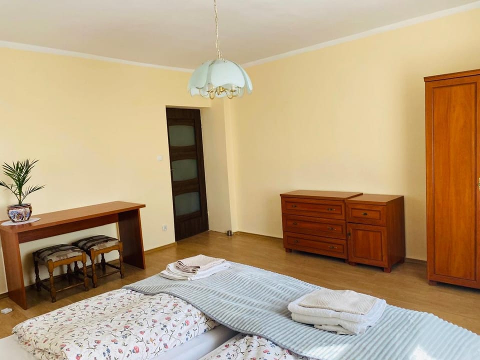 Apartament na Zakrzu Apartment in Lower Silesian Voivodeship