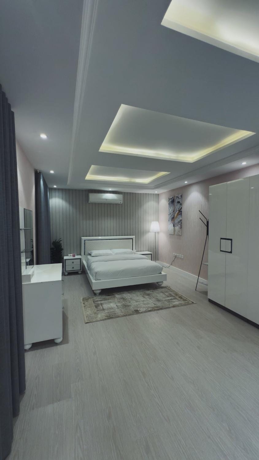 A luxurious unit with clever access and a distinctive location Apartment in Medina