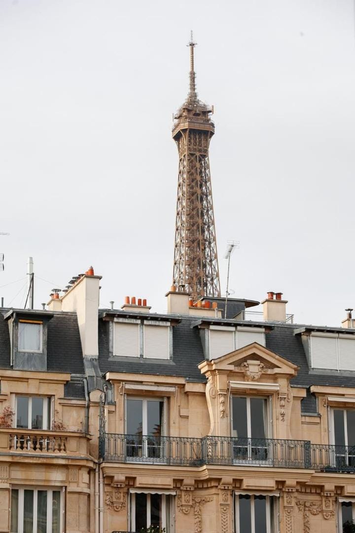 TBS 321 - Superb apartment with Eiffel Tower view Apartment in Paris