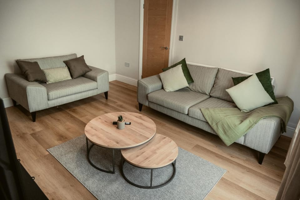 Living room, Seating area