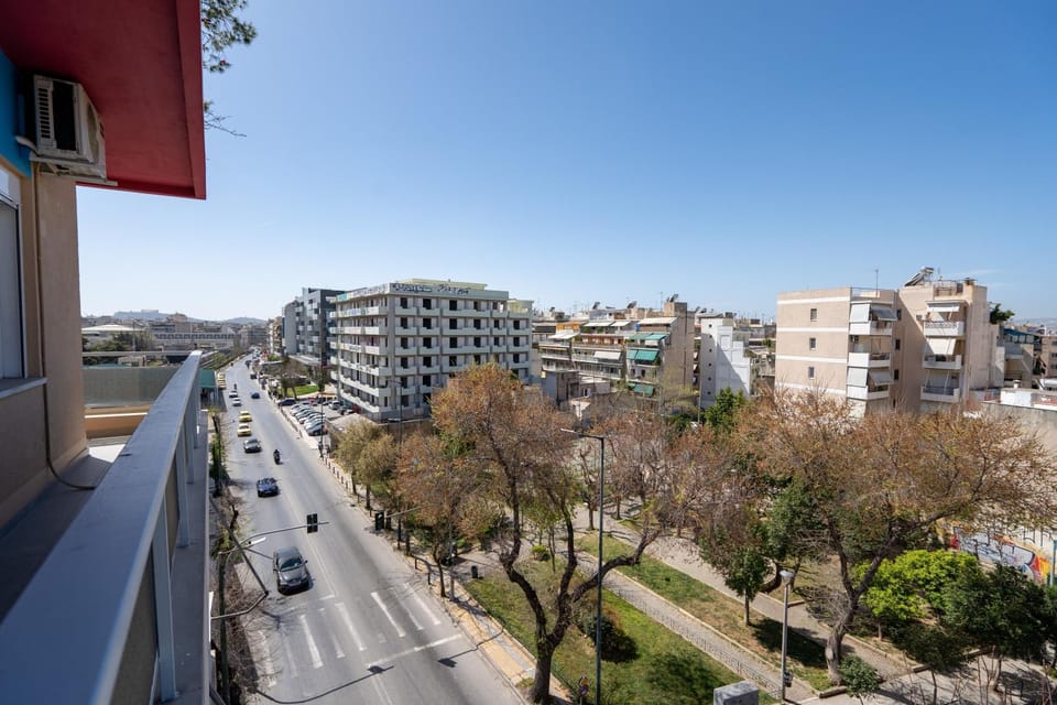 Attiki Square & Metro Modern 2-Bedroom Apt by MPS Apartment in Athens