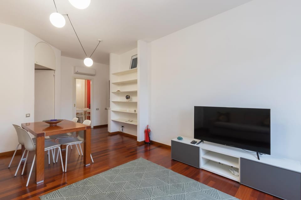 TV and multimedia, Kitchen or kitchenette, Living room, Dining area, Evening entertainment