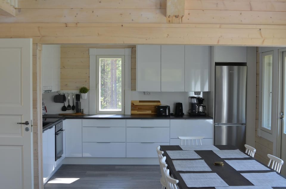 Coffee/tea facilities, Kitchen or kitchenette, Photo of the whole room, oven, toaster