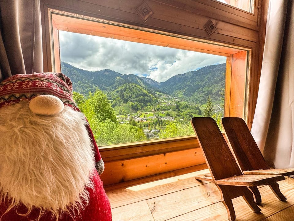 Chalet St Bernard Chalet in Haute-Savoie
