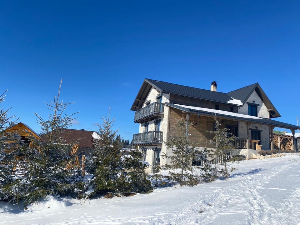 Panoramic Holiday Home Belis House in Cluj County