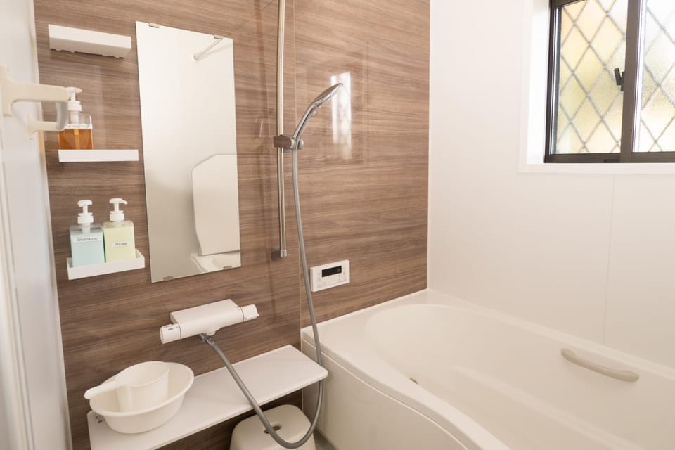 Shower, Bathroom