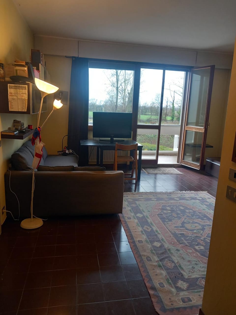 TV and multimedia, Seating area