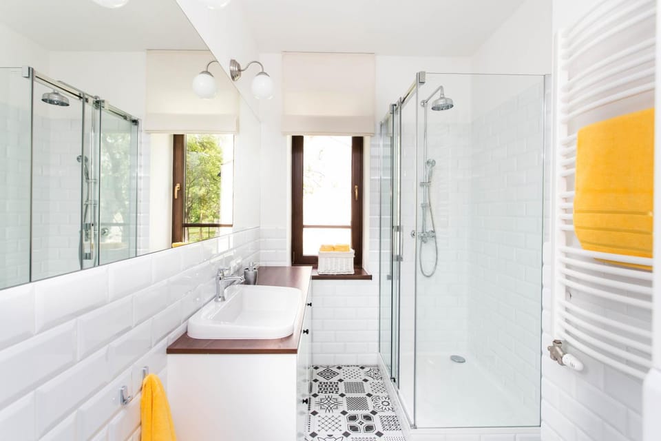 Shower, Bathroom, towels, washing machine, washing machine, washing machine