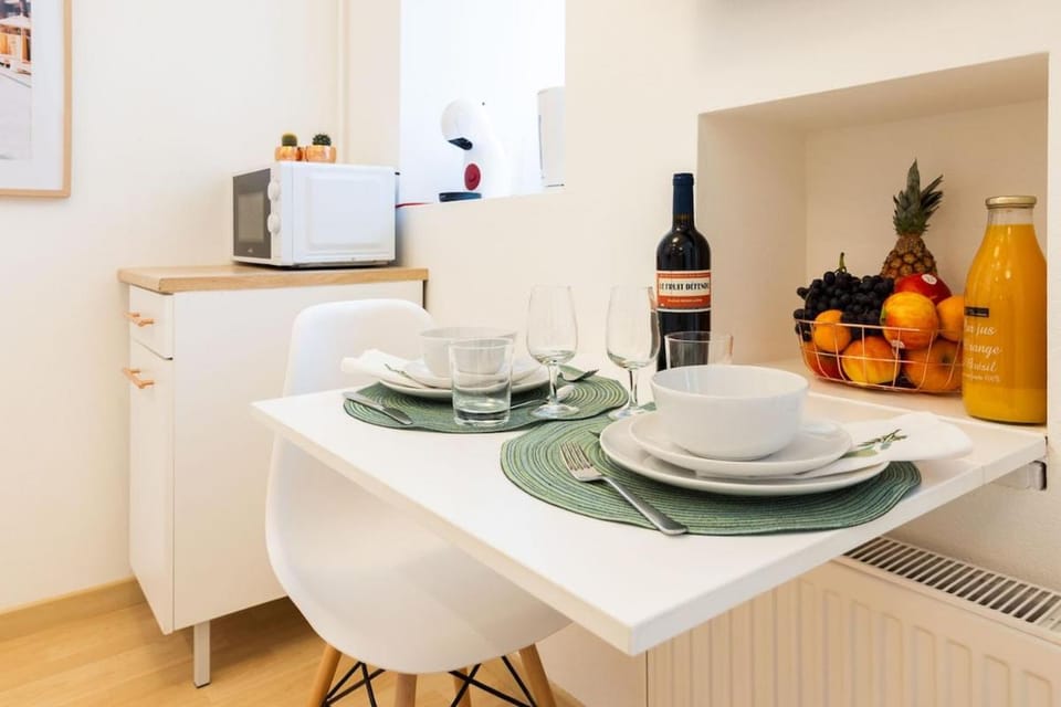 Le Palm Spring - studio cosy en centre-ville Apartment in Fougères