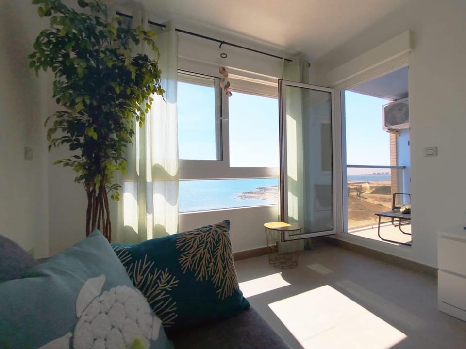 Living room, Sea view