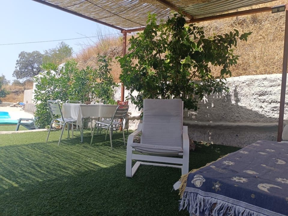 Alojamiento Rural Casa Águila con piscina privada para 6 personas Chalet in Axarquía