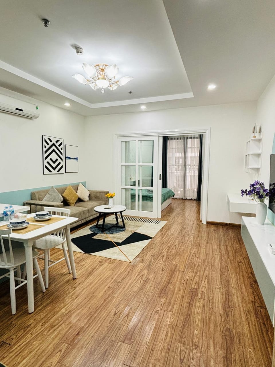 Lily's House Apartment in Hanoi