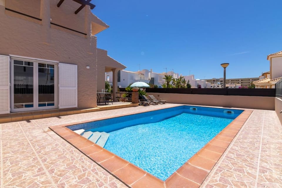 Villa Terramar - Golden & Salty Villa in Guia