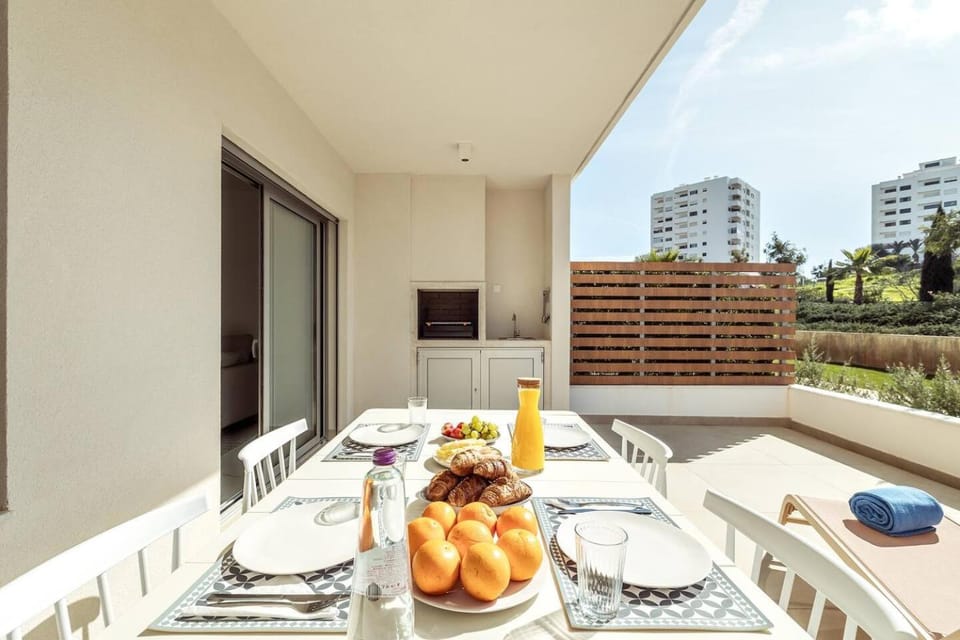Green View Studio with Pool Apartment in Albufeira