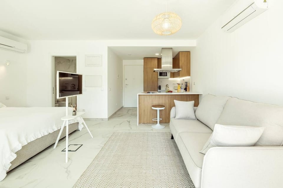 Green View Studio with Pool Apartment in Albufeira
