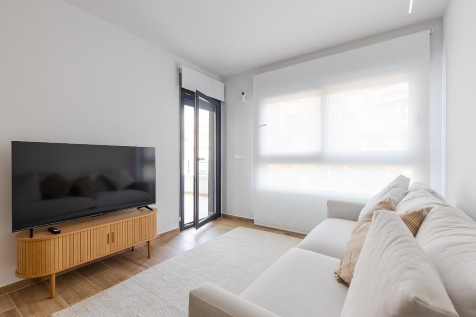 Lotus - Contemporary Apartment with Pool & Private Balcony Apartment in Vega Baja del Segura