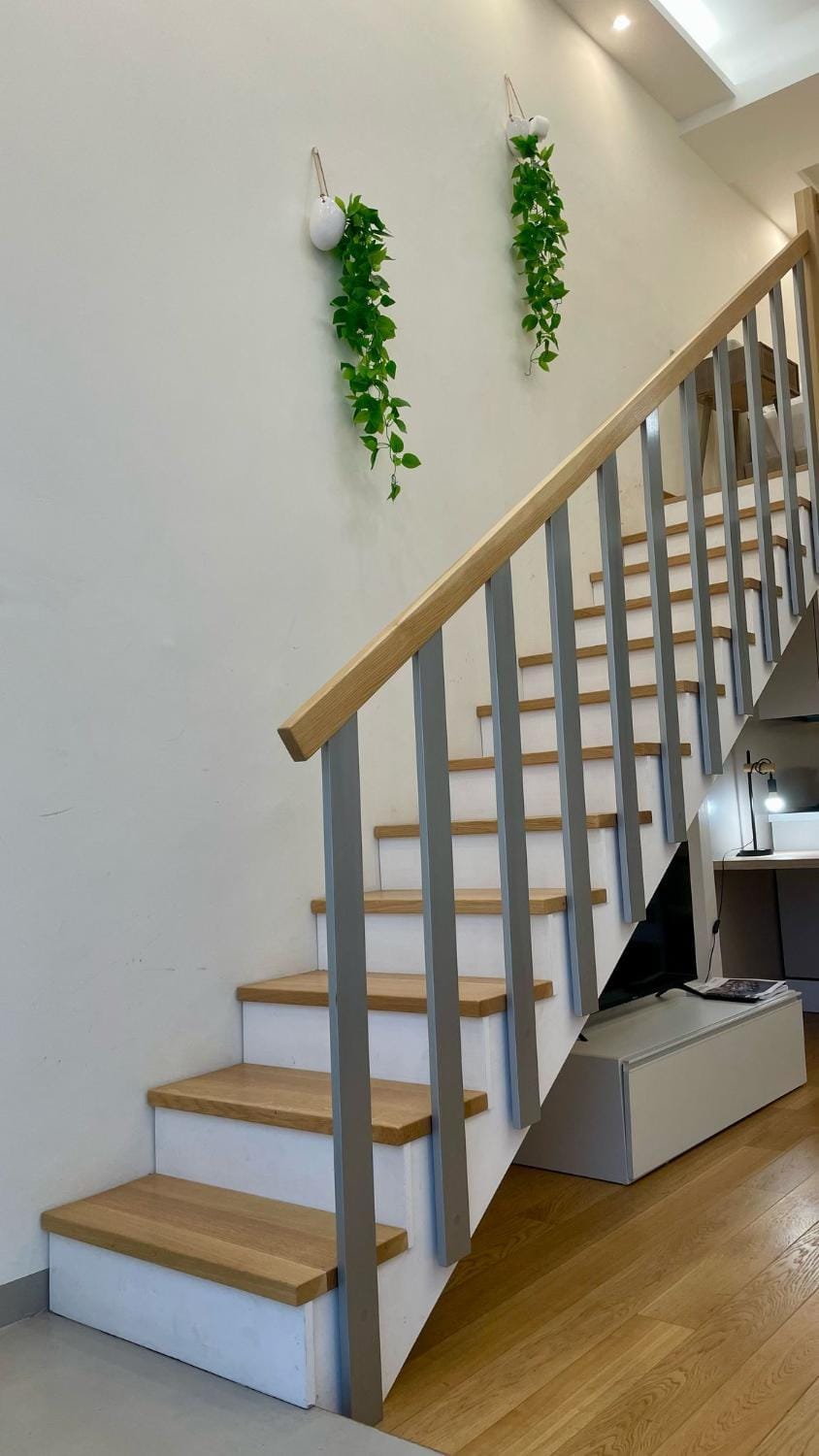 Rosales' Nest - Close to Metro and Train Apartment in Milan