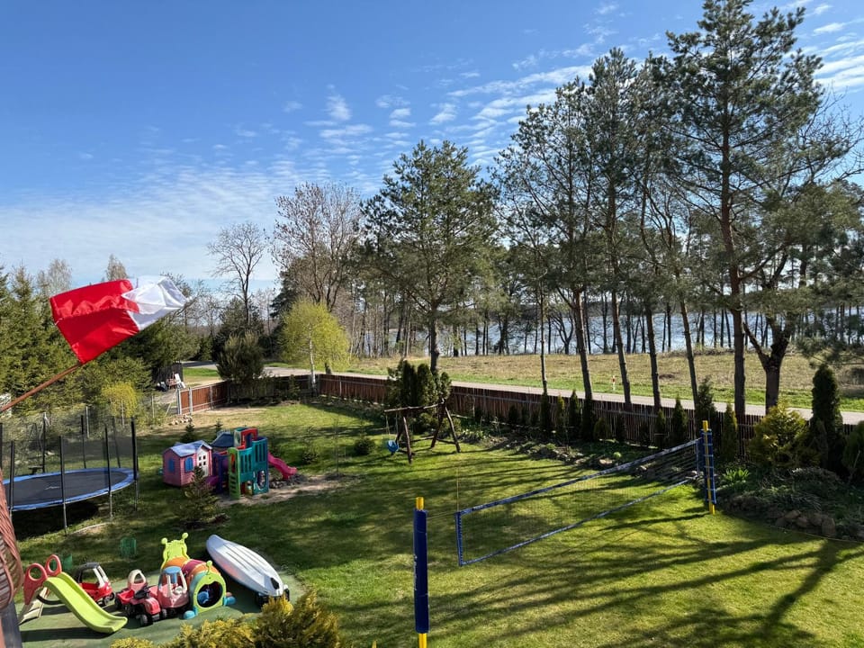 Dom nad jeziorem Mazury pomost segment 1 House in Poland