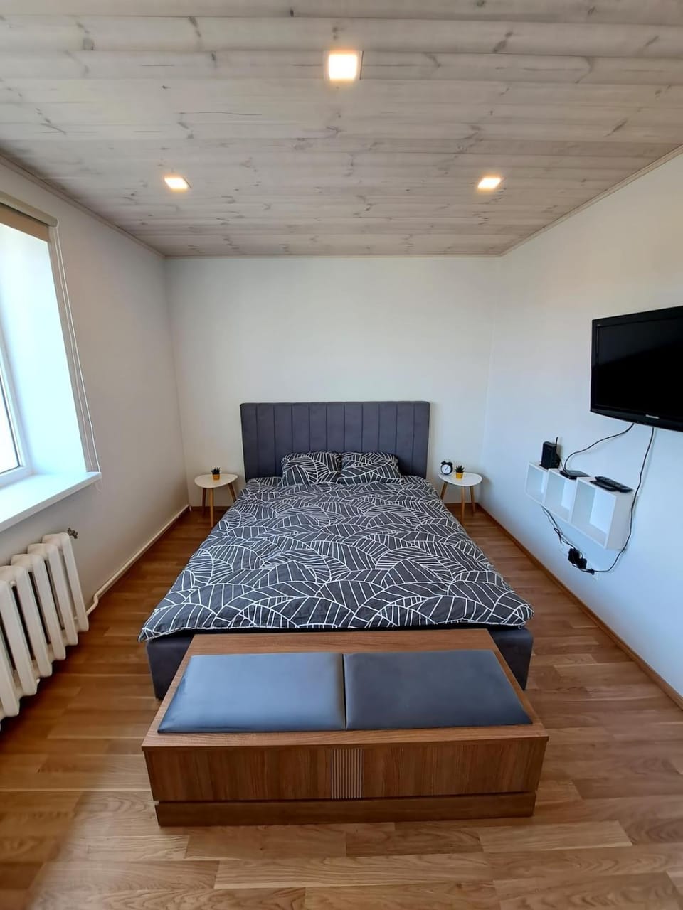 Communal lounge/ TV room, Bed, TV and multimedia, Photo of the whole room, Evening entertainment, Bedroom
