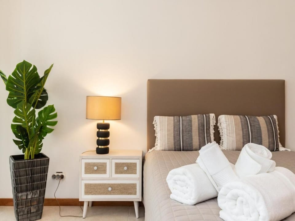 NEW ! Amazing Studio 100m to the beach Apartment in Olhos de Água