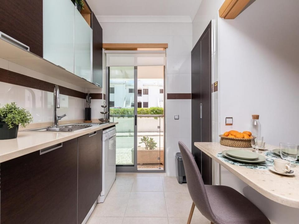 NEW ! Amazing Studio 100m to the beach Apartment in Olhos de Água