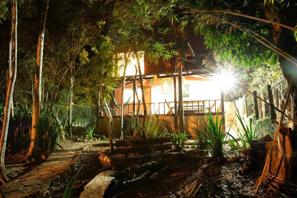 Casa dos Artistas na Natureza com Varanda House in State of Goiás